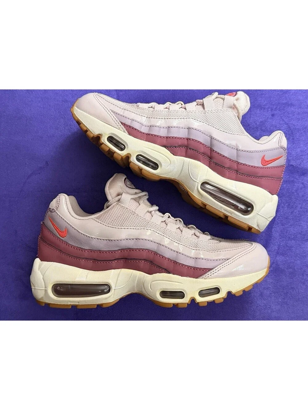 Nike Air Max 95 Womens Sz 7 Pink White Running Shoes Sneakers MINT COND. No Box